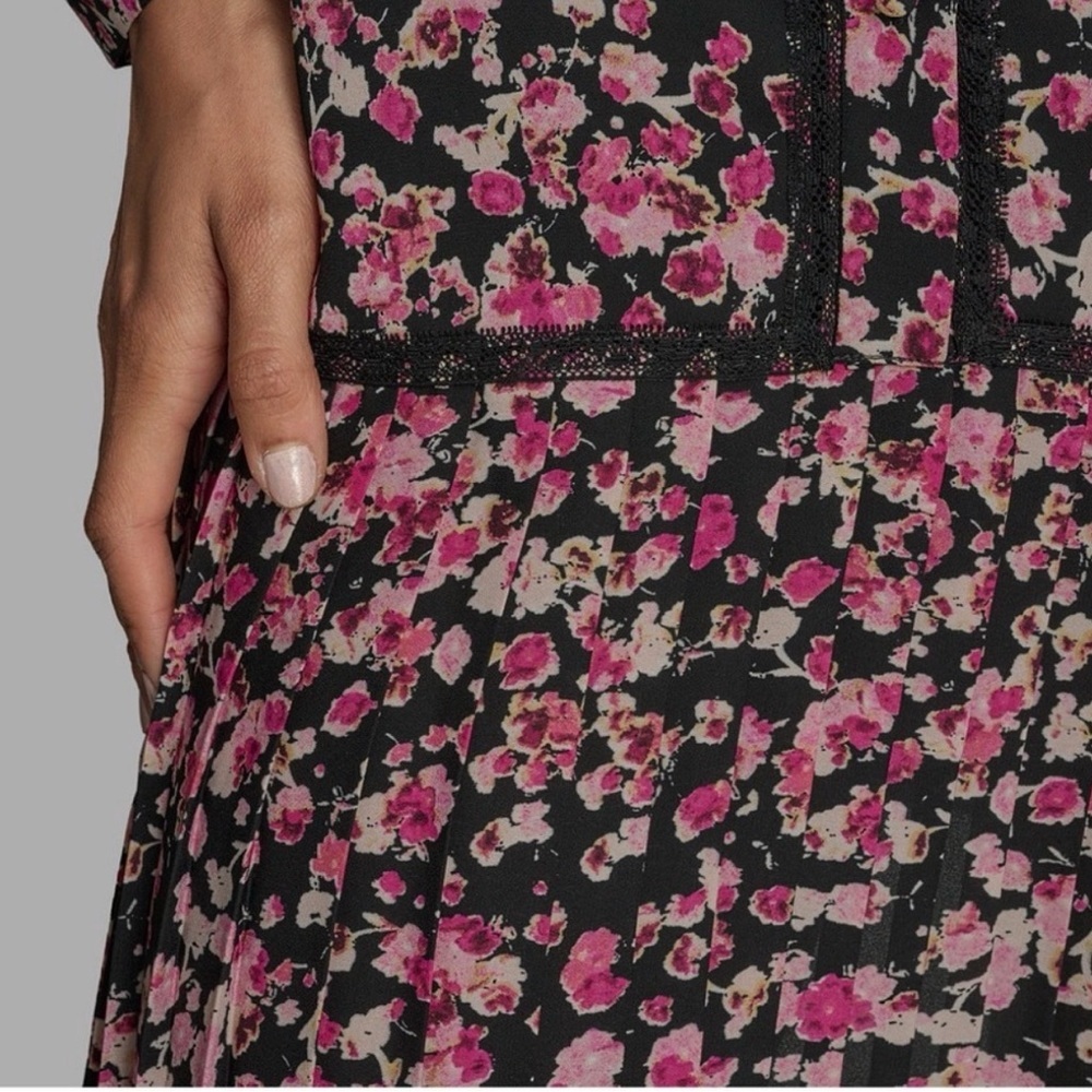 BCBG Black and Pink Floral Midi Dress| NWT | Size 6 - Picture 5 of 7
